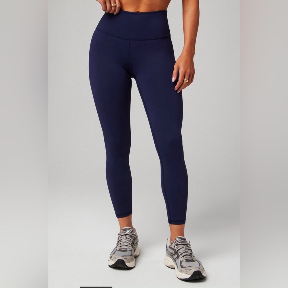 Women’s size small Fabletics Power Hold Leggings